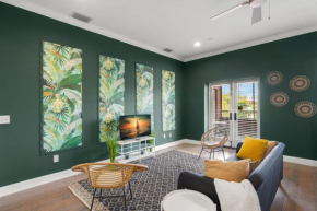 NEW! Rumba Roost - Upscale Ybor Studio On 7th Ave, Shared Balcony